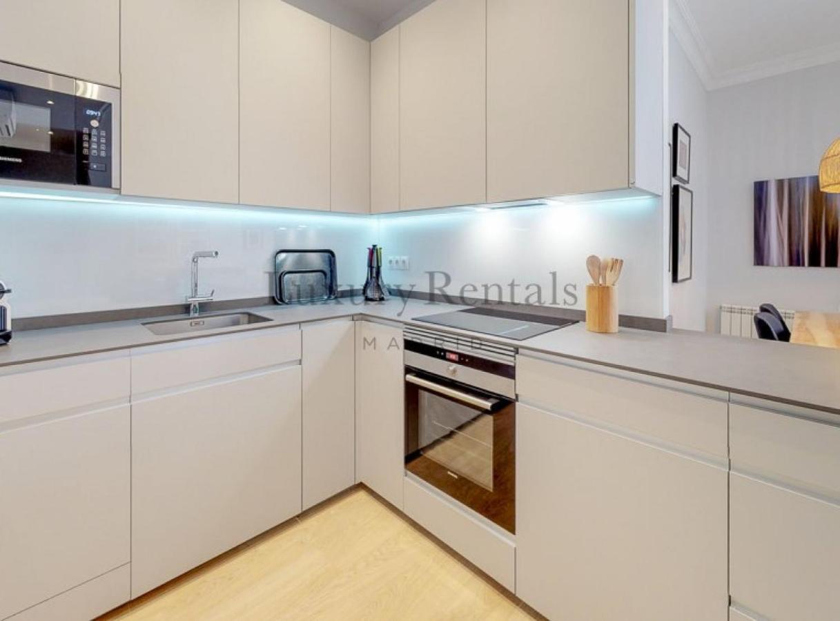 Apartamento Para 4 Barrio La Latina IV Daire Madrid Dış mekan fotoğraf